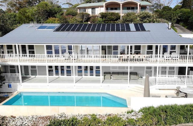 SALT DECK - THE UPPER DECK | Accom Holiday