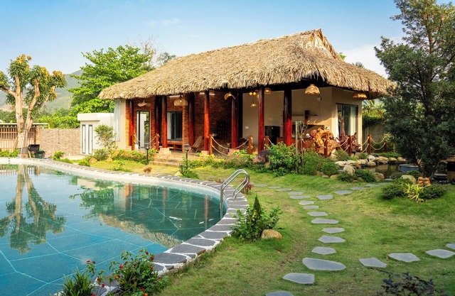 Salt Electrolysis Pool 2BR 2BA kitchen Ba Na Hills