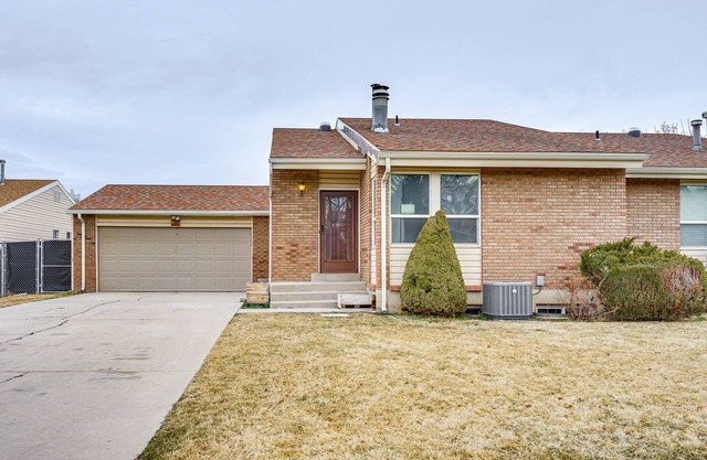 Salt Lake County Home Near 4 Major Ski Resorts!