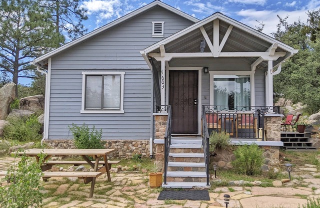 Sam Hill's Cottage dans le quartier historique de Prescott