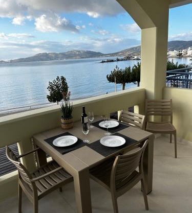 Samanthas LUXURY APARTMENT
