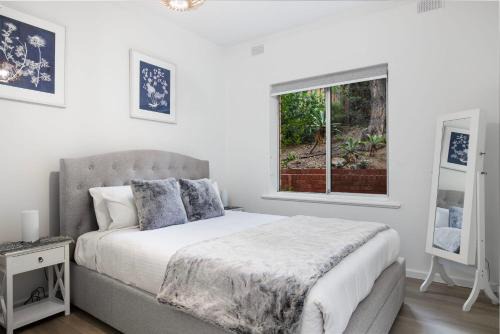 Sammy's Seaside Hideaway in Henley Beach