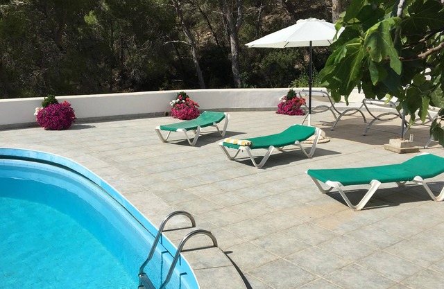 San Antonio. Quality Private Villa + Pool. Superbe vue sur la mer, TV, Wi-Fi, Air Cond ..
