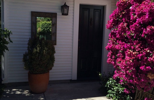San Jose Rosegarden Cottage - Prêt pour les affaires