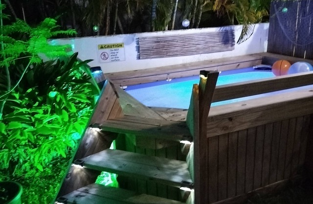 San Juan, villa w/POOL, outdoor shower, & 15 mins from the airport & beaches