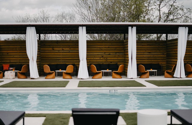 San Marcos Pool View Cabin - Melrose River Club