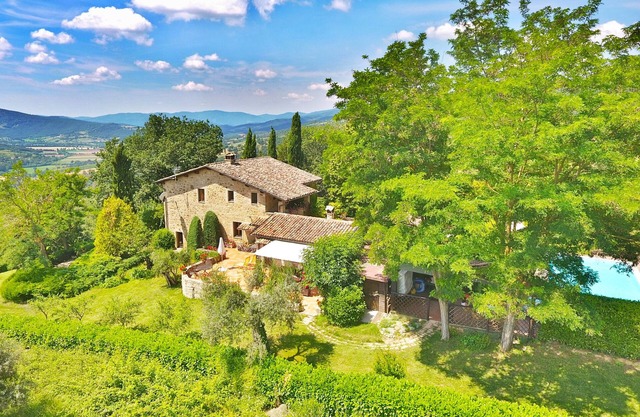 San Nicolò, maison privée et piscine. Wifi gratuit, vue imprenable sur la vallée de Niccone.
