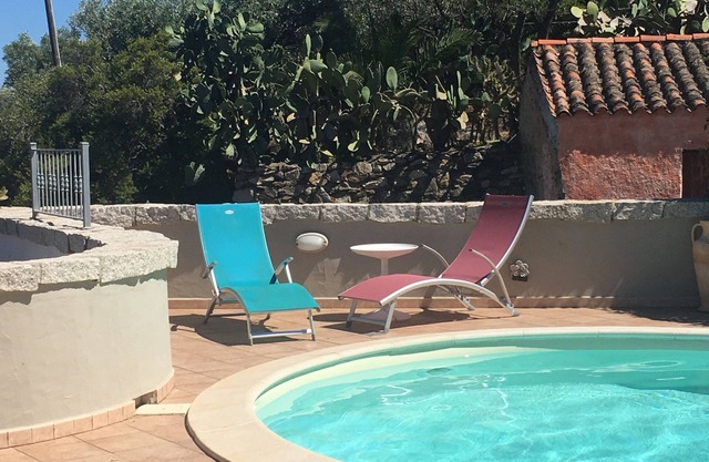 San Teodoro Villa 6-7p - 3 ch - piscine PRIVEE - vue mer CIN IT090092C2000Q6881