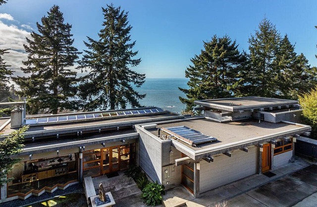 North Coast Sanctuary ~ Maison personnalisée avec vue sur l'océan, terrasses, terrasses et bain à remous