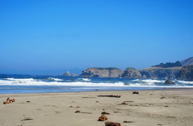 Sand Waves: 3 BR, 3 BA Maison à Fort Bragg, 6 personnes
