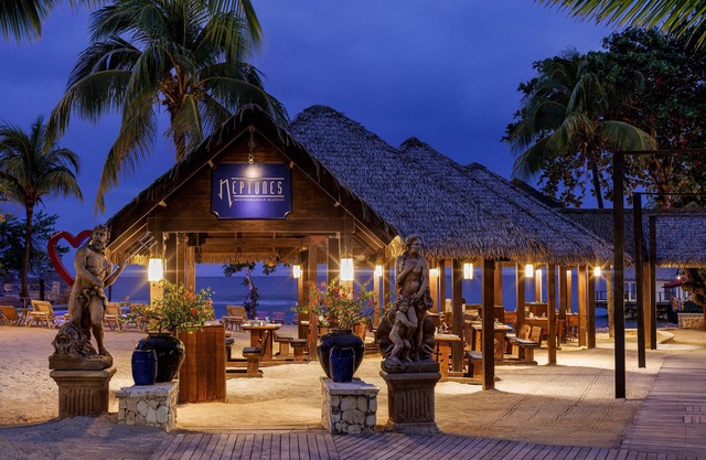 Sandals Ochi - ALL INCLUSIVE Couples Only