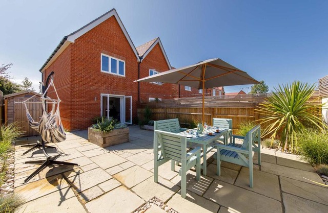 Sanderling House, walk to beach