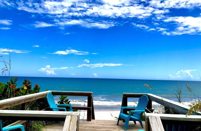 Sandpiper Suite 1: Trouver la sérénité sur la plage privée de Melbourne Beach - Oceanfront Luxury