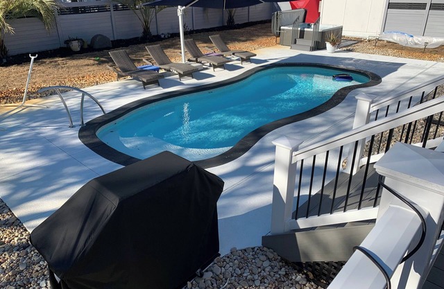 Sandshakers is a Charming 3-bedroom Cottage on Oak Island. Enjoy your stay!