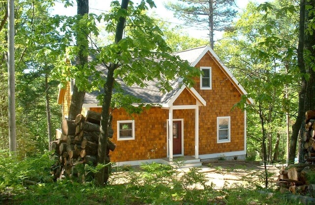 OUVERT TOUTE L'ANNEE! PontoonBoat! SANDY FRONTAGE! Kayaks! SALLE DE JEUX!