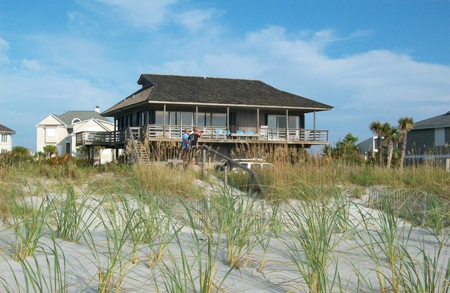 Sandy Paws Cozy Beach House et directement face à l'océan sur la figure Eight Island