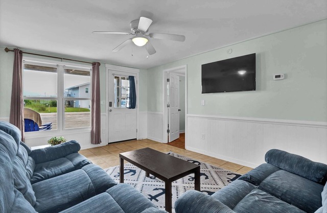 Family Reunion at the BEACH!? 3 Condos for 1 Price on Gorgeous Topsail!