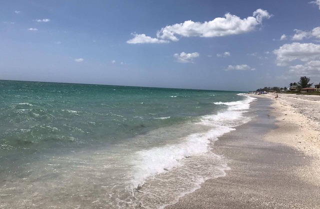 Retraite de Beachcomber! Des orteils et des couchers de soleil magnifiques vous attendent !!!