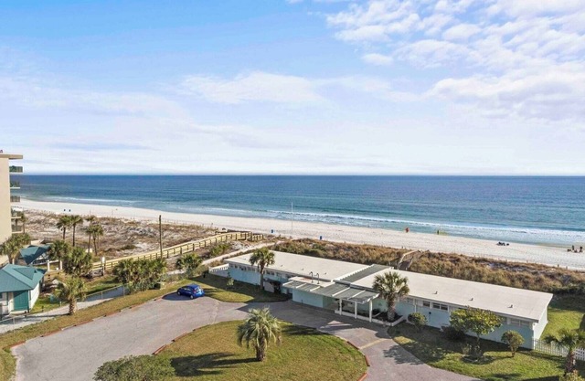 Sandy Toes Studio: Your Beachfront Getaway Awaits