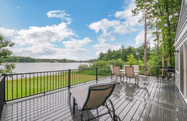Sandyside:Springtime Serenity – Your Peaceful Retreat on Thomas Lake