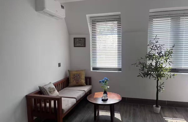 Sanh homestay hồ bơi gần Aeon mall