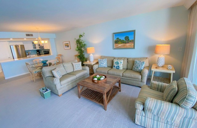 Condo familial avec plage privée à Sanibel Harbour Resort