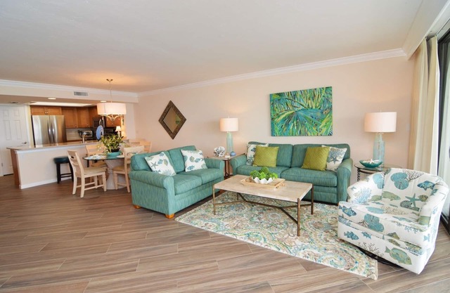 Promotions de dernière minute! Condo front de mer à Sanibel Harbour Resort