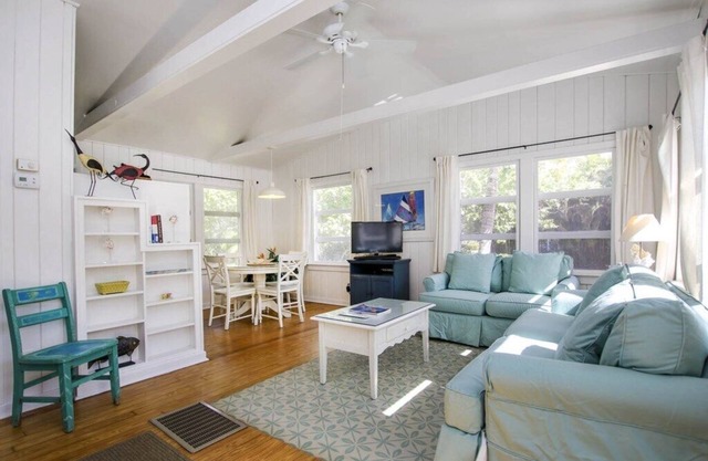 Sanibel Island Cottage # 17