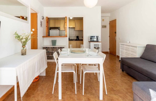 SANT CARLES 25.2 – appartement ensoleillé avec terrasse