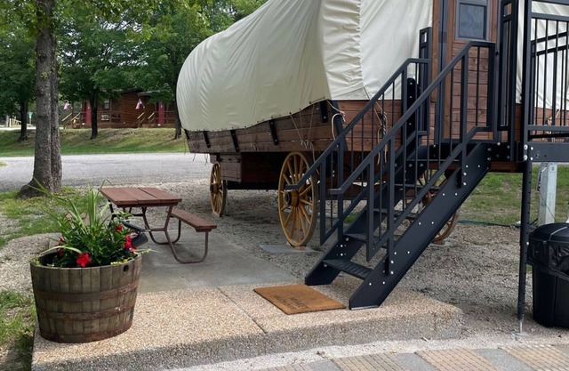 Santa Fe Trail Wagon