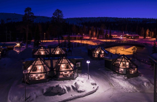 Santa's Hotel Aurora & Igloos