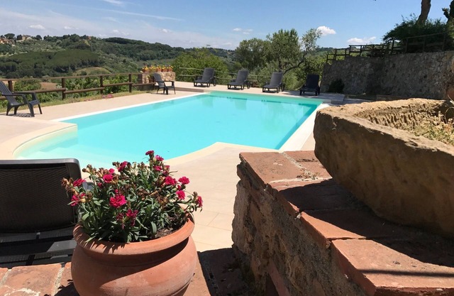 sant ermo 2: appartement de deux pièces dans une ferme toscane typique des années 1800