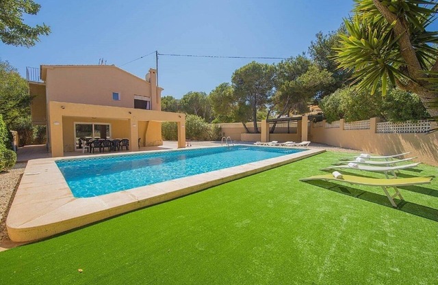 SAONA VILLAS (OL BERNI) : villa 14 personnes, piscine privée, 900 m de la plage
