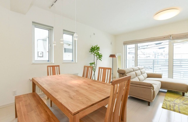 SapporoBeautiful town house12pplParking / Sapporo Hokkaidō
