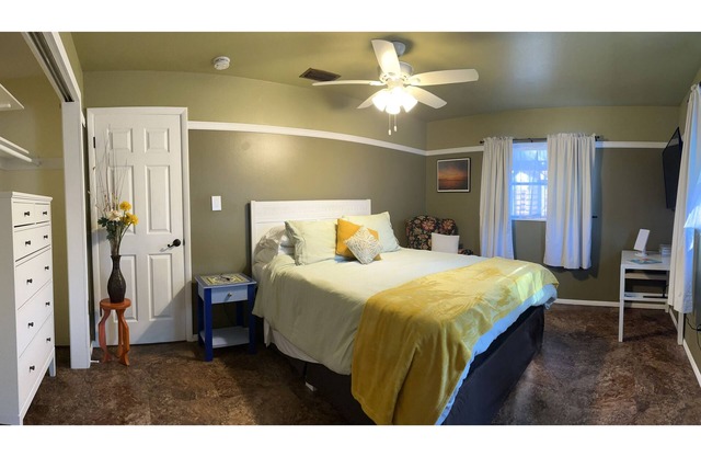 Sarasota Garden Retreat
