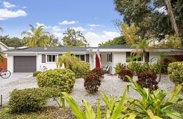 Sarasota Jungle Garden Villa