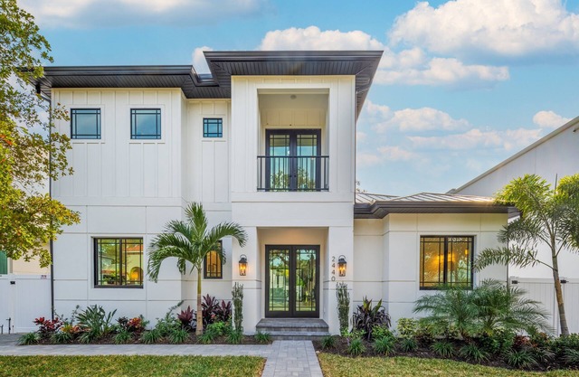 2440 Arlington Park Luxury House