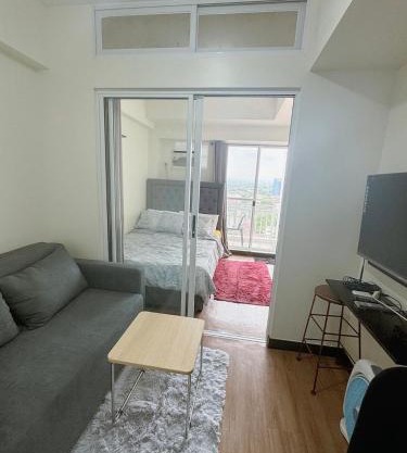 Satori Residence Condo with Balcony
