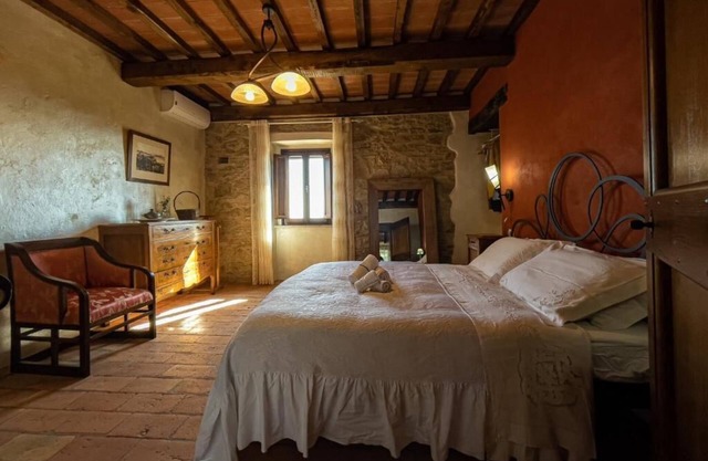 Scarlatta- Chambre dans une ancienne ferme avec vue sur le lac