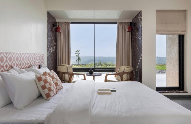 THE POETREE VILLA RESORT