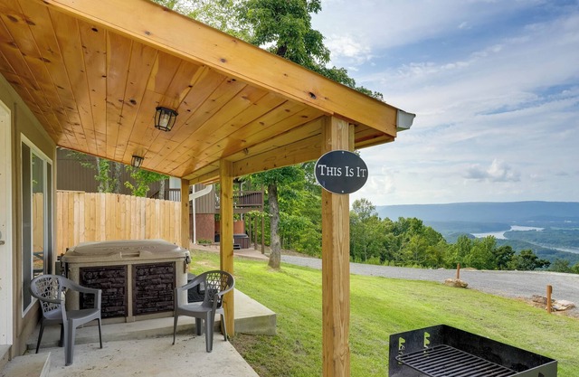 Scenic Bryant Cabin Rental w/ Private Hot Tub!