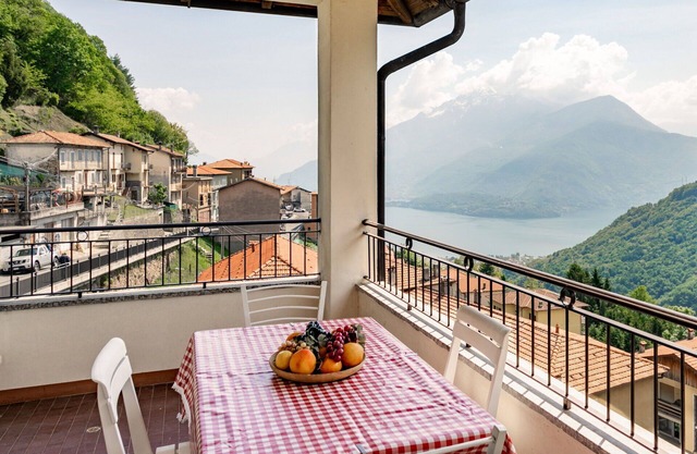 Sciura Elena's Terrace With Lake, Mounts & Valley, 3 Br Apartment By Halldis