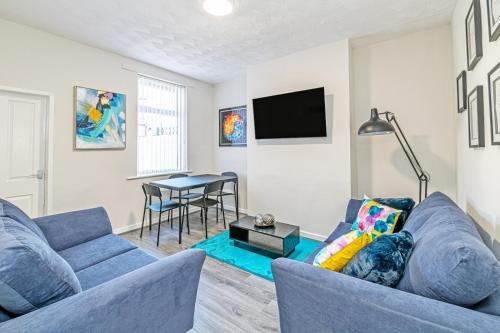 Scott House - Air Host & Stay - Parking - Contractor friendly
