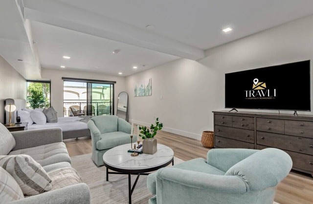 LUX City View Studio|Old Town|Gym|Balcony