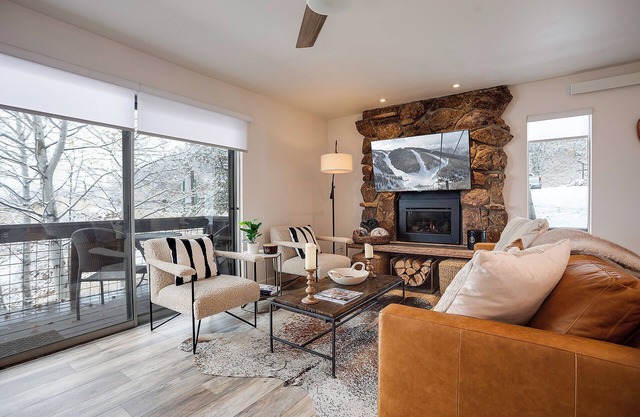 SE055: Remodeled | Ski In/Out + Winter Shuttle