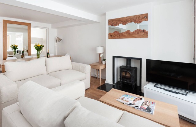 Idéalement situé, chalet de 3 chambres avec jardin et parking (10 personnes)