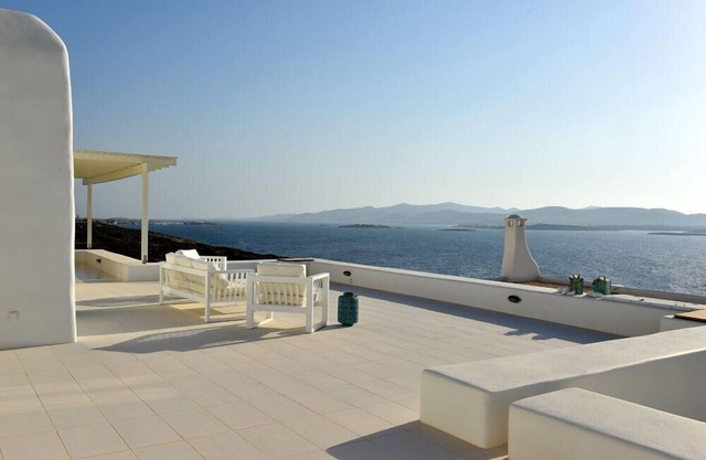 Villa en front de mer, piscine privée, distance de marche de la plage, tout neuf
