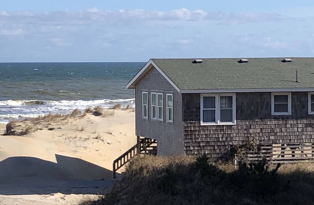 Charmant Cottage Beachfront Oceanfront. . . C'est votre endroit heureux !!