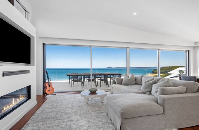 Sea Mist - Sweeping Ocean Views