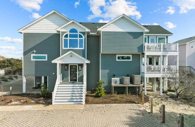 Sea Stars | Oceanfront | Nags Head | Sleeps 16